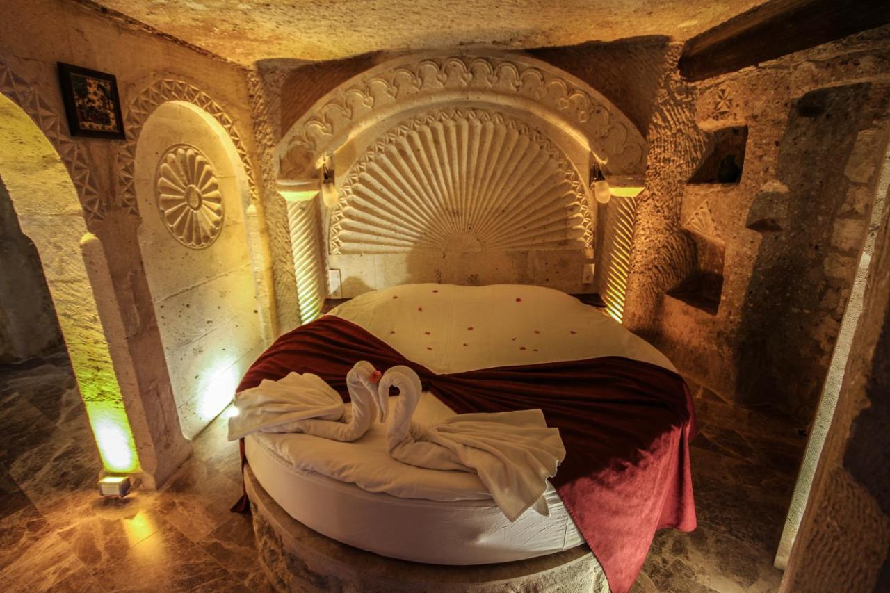 ウルギュップ Heaven Cave House - Razziya Evi Bed & Breakfast エクステリア 写真